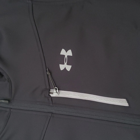 NWT Men's Under Armour Water Wind Resistant Infrared retains heat - Picture 6 of 15